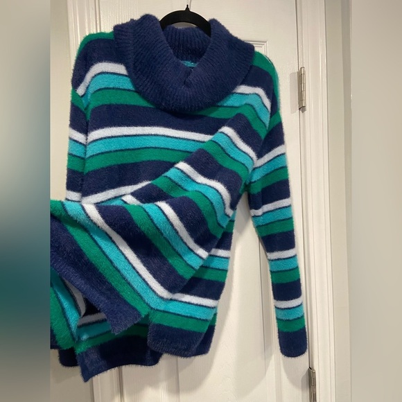 Lands End Size M Blue Stripe Fuzzy Cowl Neck Long Sleeve Pullover Sweater - Picture 5 of 11